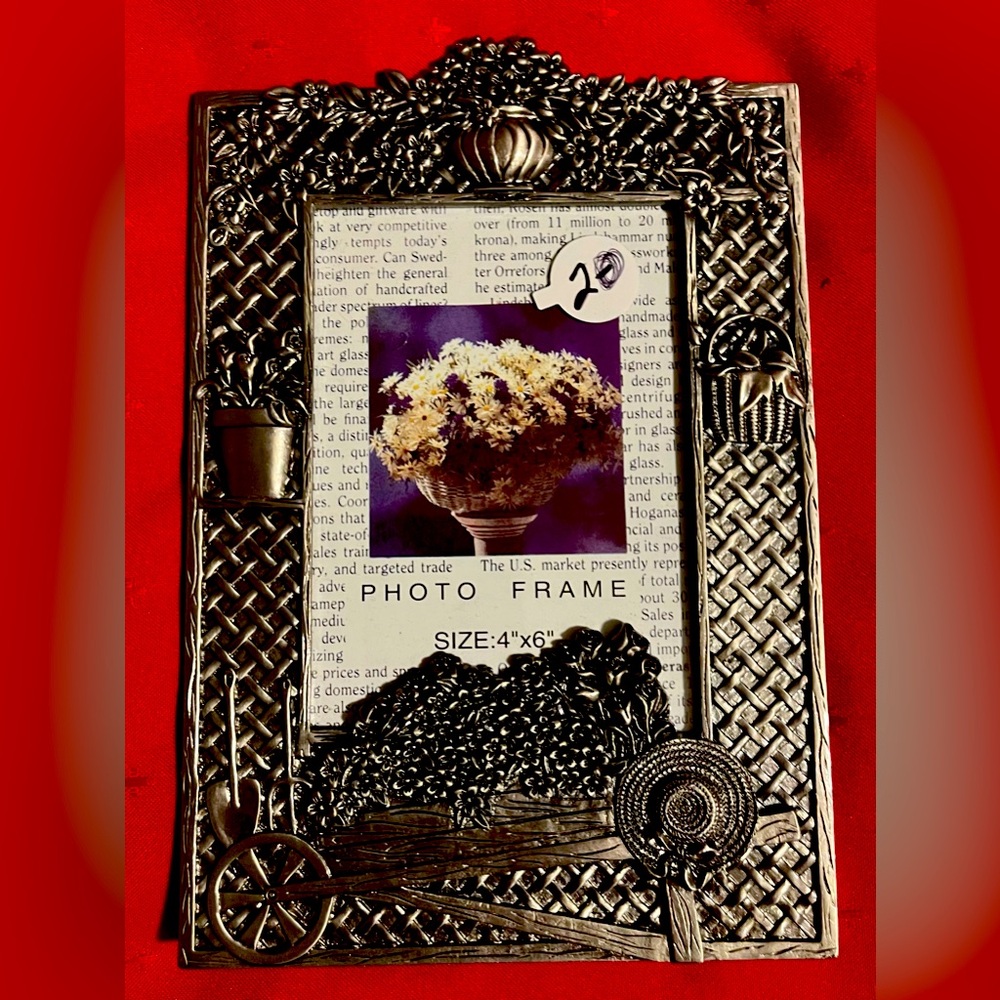 Silver Photo Frame 4x6, new